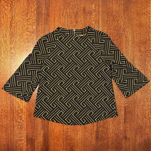 W5 Tops - W5 Women's Black Gold Stripe Flared Sleeve Blouse Size Medium